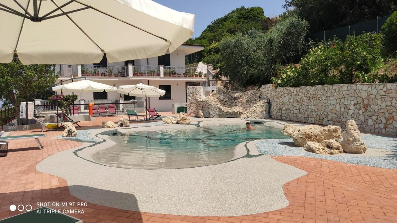 Il Corbezzolo Tropea Residence Extérieur photo